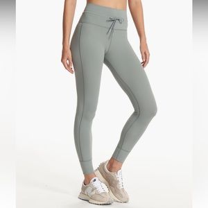 Vuori Daily Legging Fern